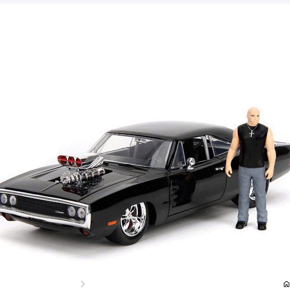 Fast & Furious Dom and Dodge Charger Diecast Model new in box